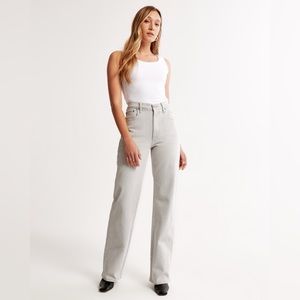 Abercrombie High Rise 90s Relaxed Jean NWT